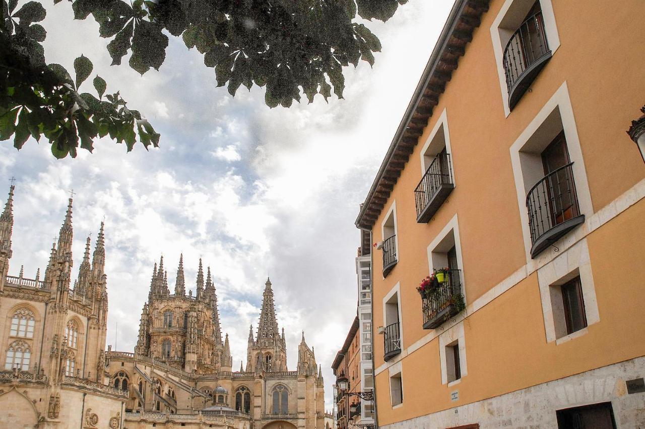 La Catedral Vut - Apt Para 4 Con Wifi En El Centro De Бургос Экстерьер фото