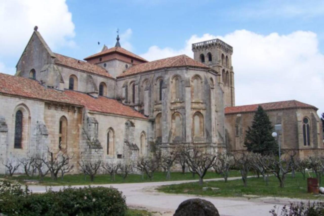La Catedral Vut - Apt Para 4 Con Wifi En El Centro De Бургос Экстерьер фото